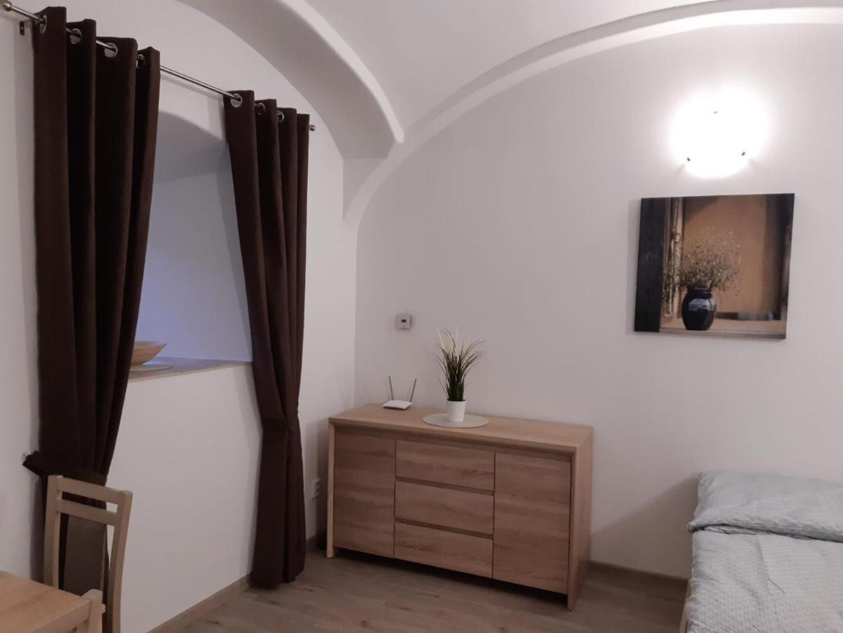 شقة Martinuv Dvur بلزن المظهر الخارجي الصورة